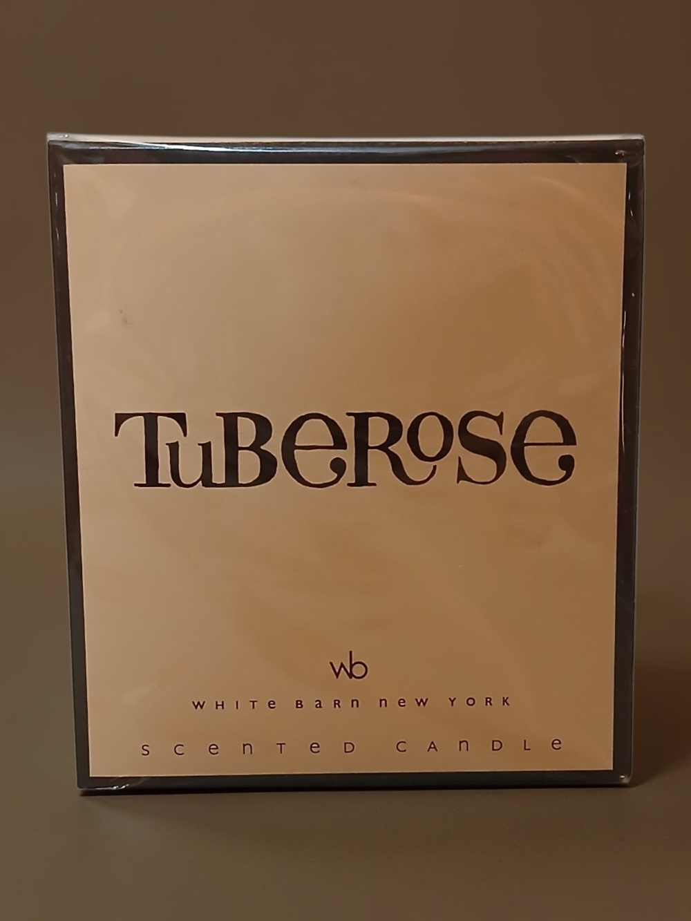 White Barn Cream Tuberose Candle Packaging